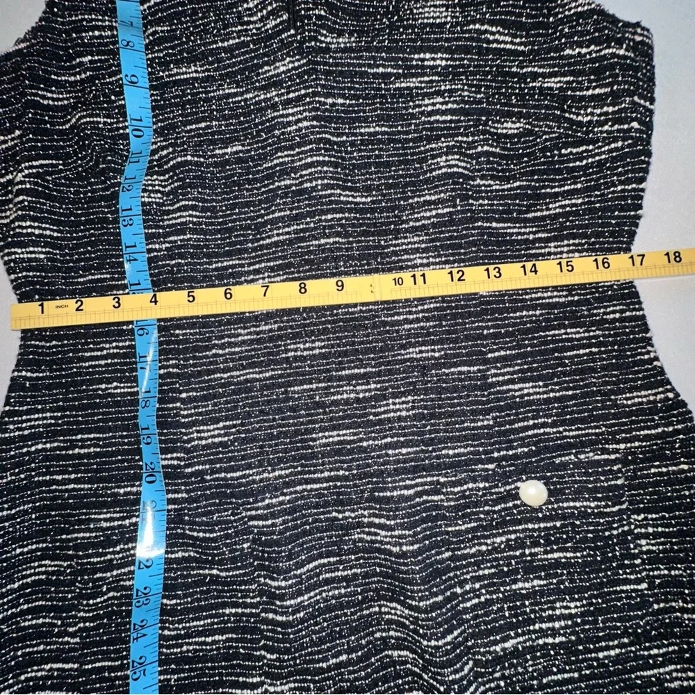 Karl Lagerfeld • Tweed Shift Dress Womens 12 Black White White Pearl Buttons - Picture 15 of 16